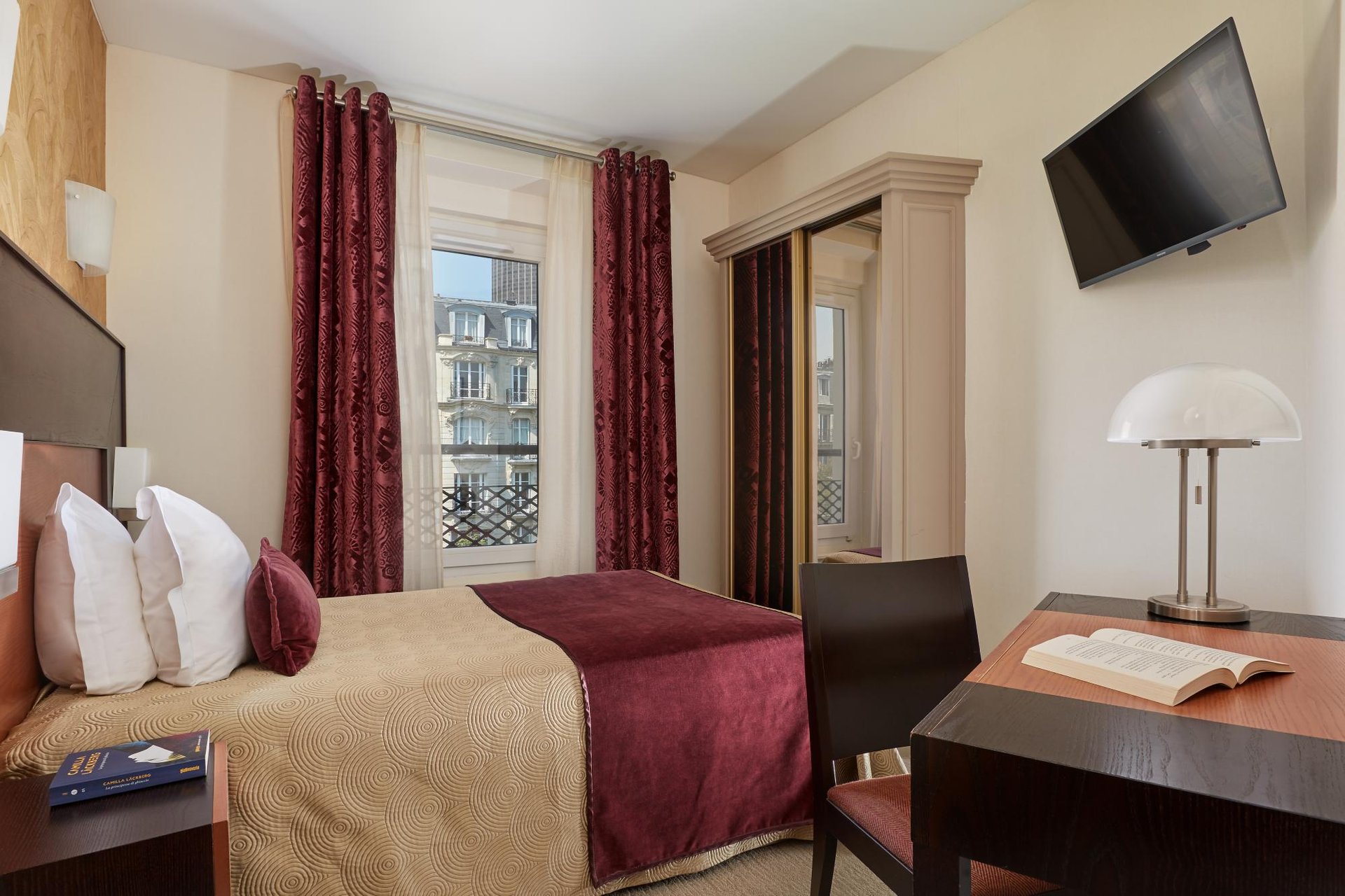 Hôtel Raspail Montparnasse Room